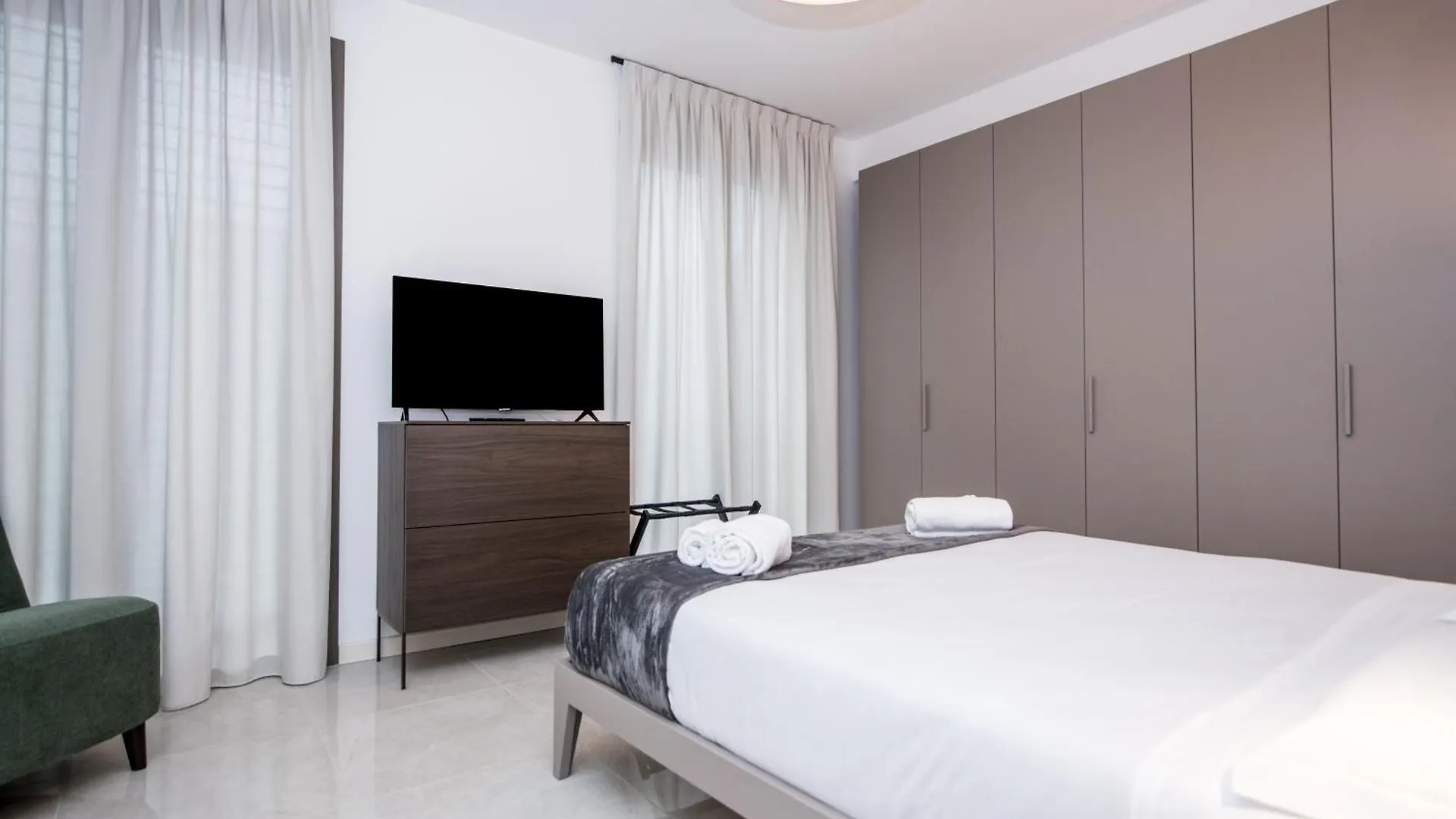 Compagnoni Luxe - Terrace & Spa Milan 0*,
