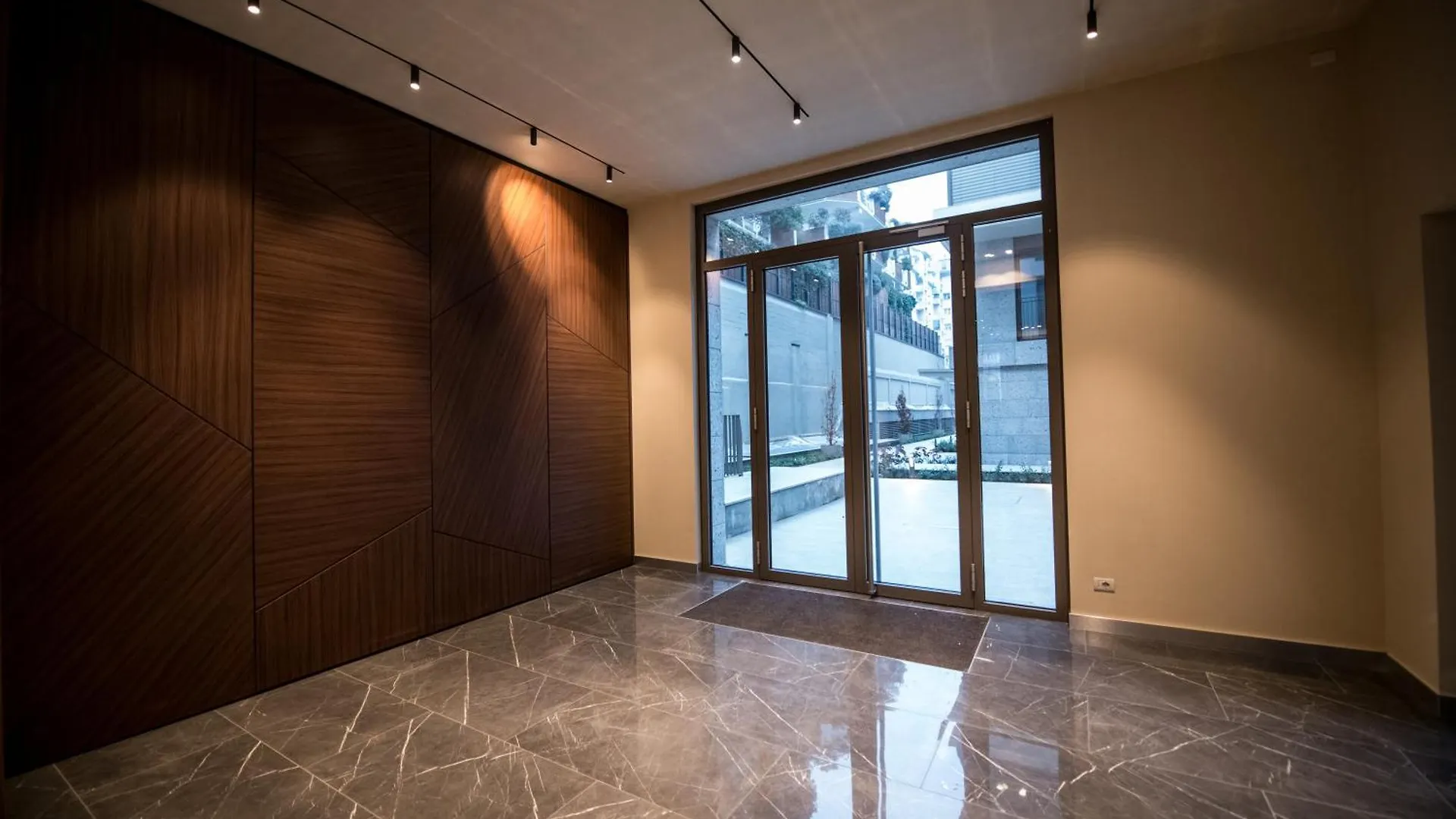 Apartment Compagnoni Luxe - Terrace & Spa Milan Italy