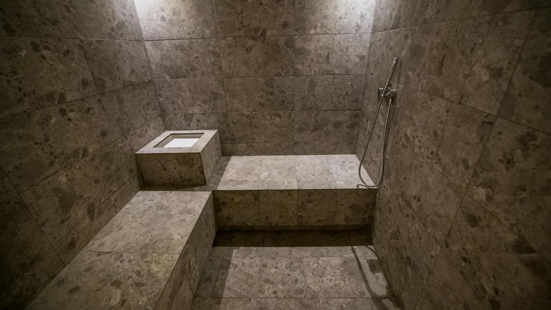 Compagnoni Luxe - Terrace & Spa Milan Apartment