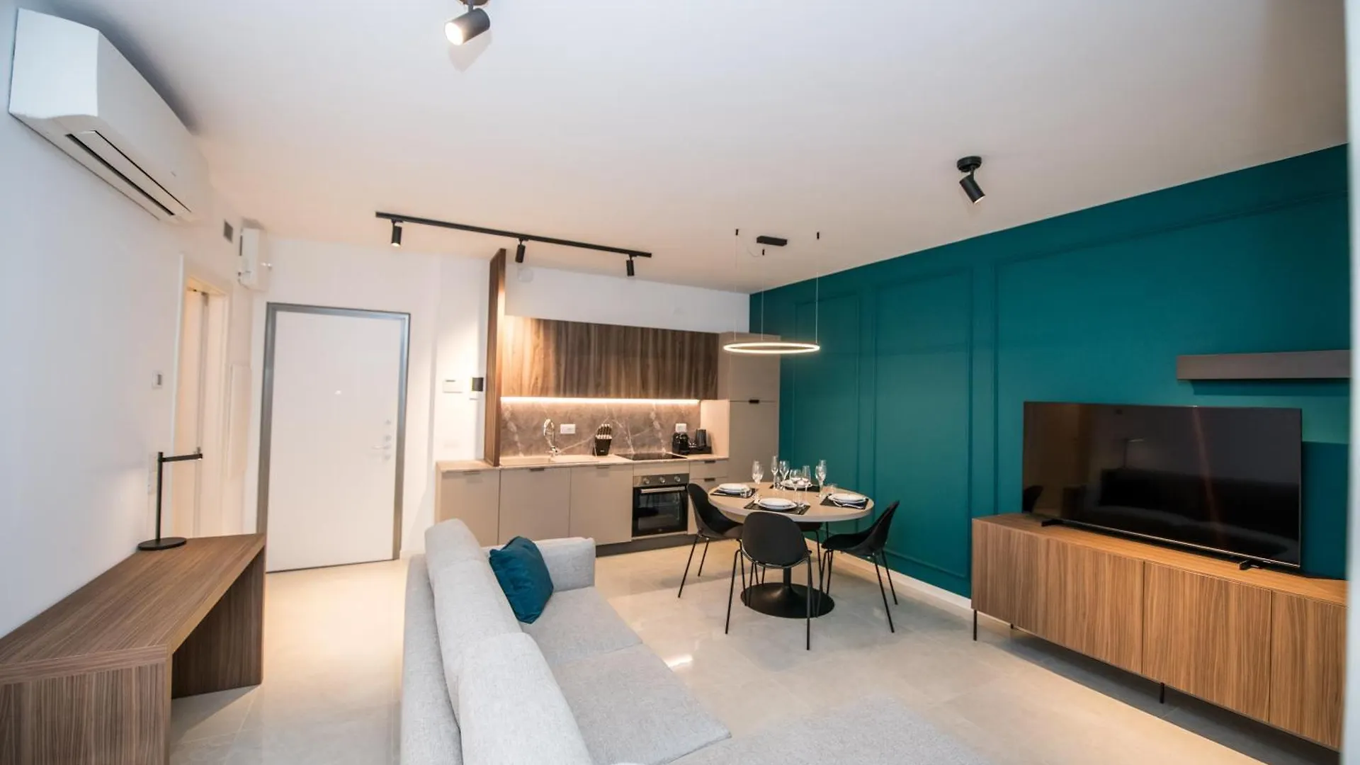 Compagnoni Luxe - Terrace & Spa Milan